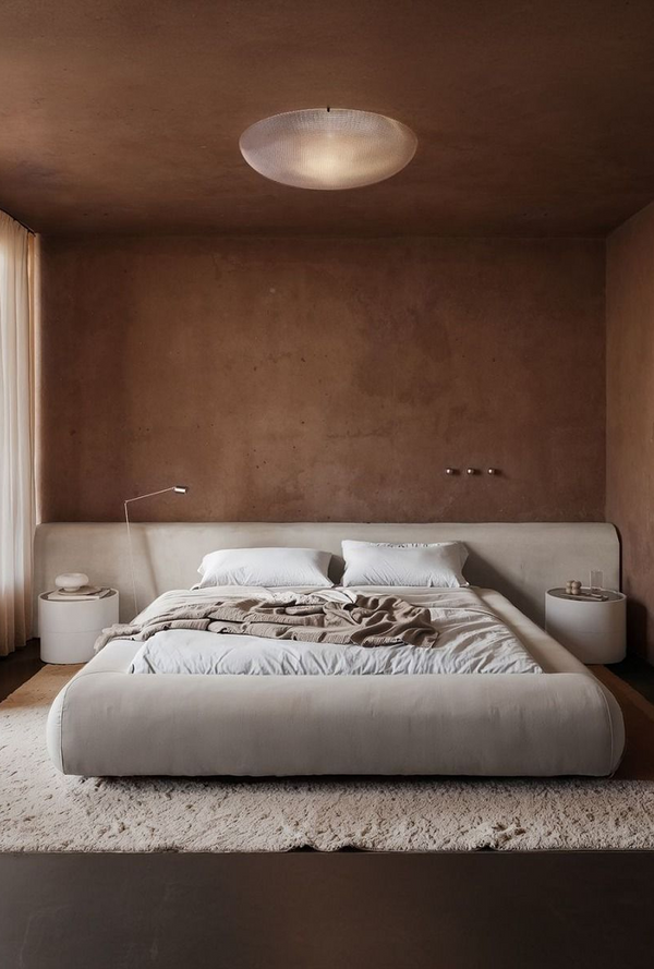 Full Bedroom